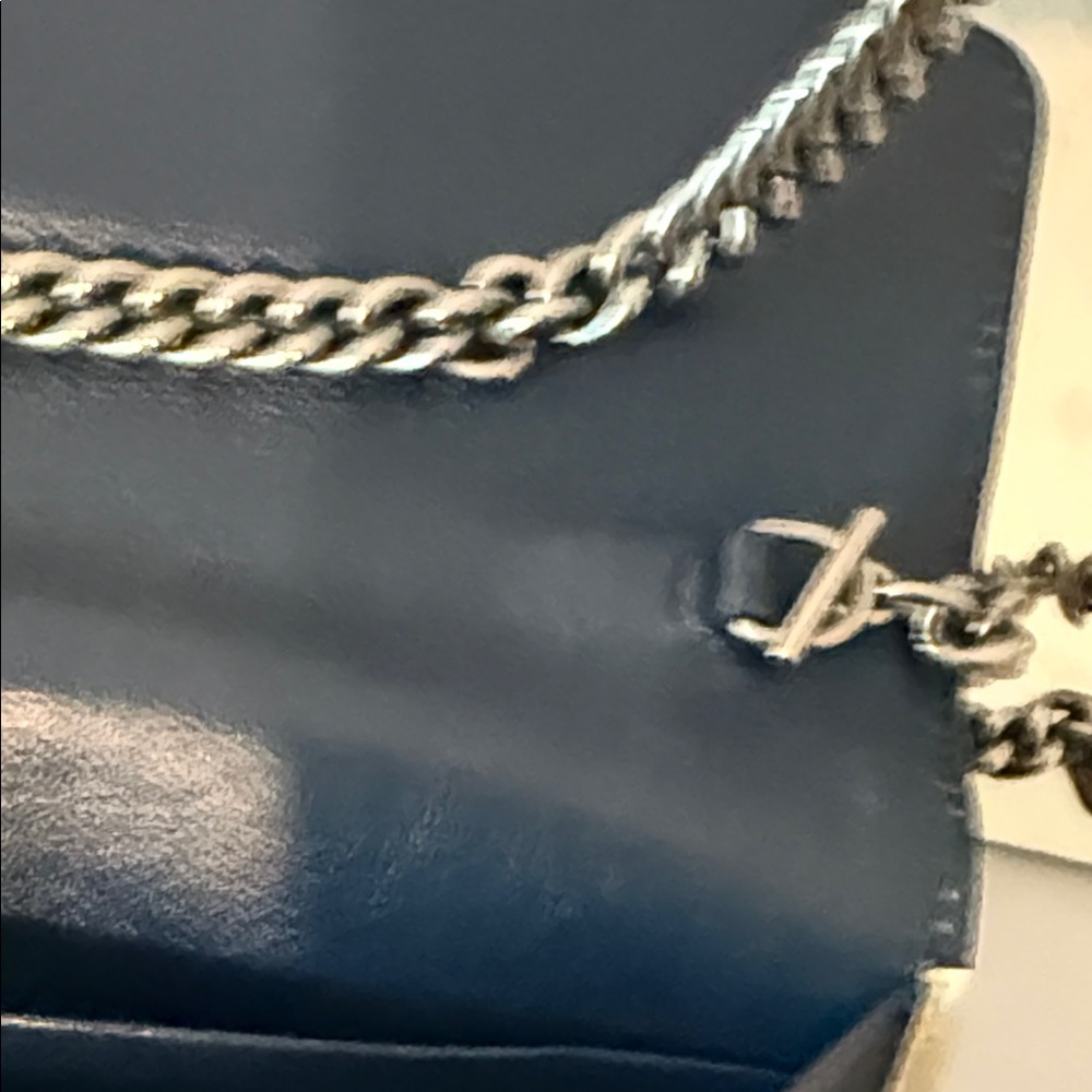 Gucci Marmont Navy Blue Quilted Crossbody Bag - Picture 7 of 8